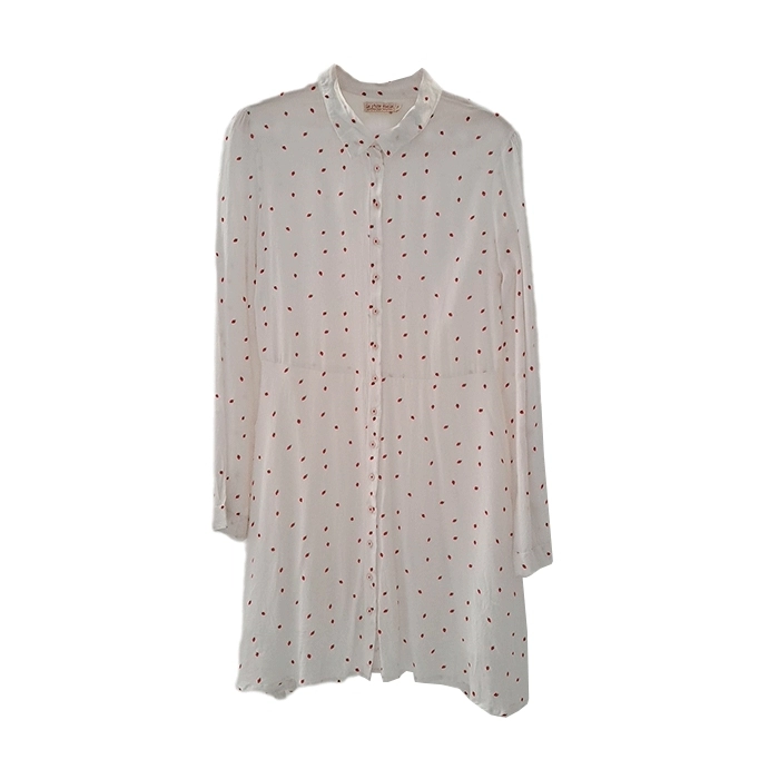 Vestido Camisero de Fresitas Blanco Crudo Vestido Camisero de Fresitas Blanco Crudo