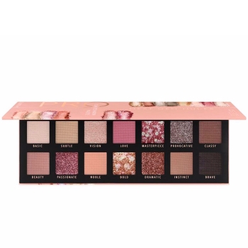 Pro Next-Gen Nudes Slim Eyeshadow Palette 10.6g